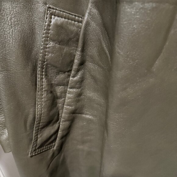 Men's Leather Trench Coat - Olive Green - Picture 8 of 14